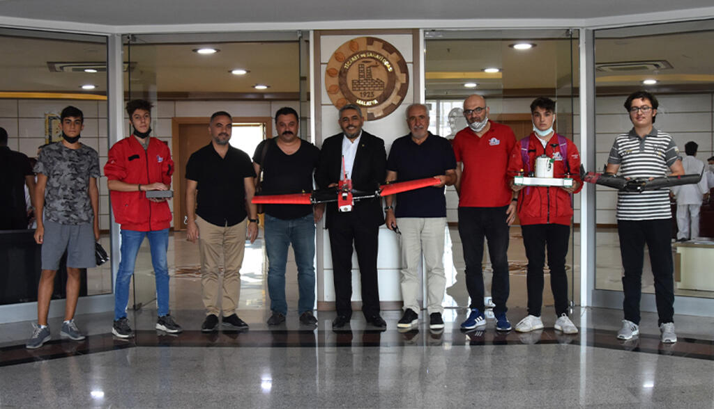 Malatya TSO, 2021 Teknofest'te yarışacak Ebabil ve Aktolgalı ekibine sponsor oldu