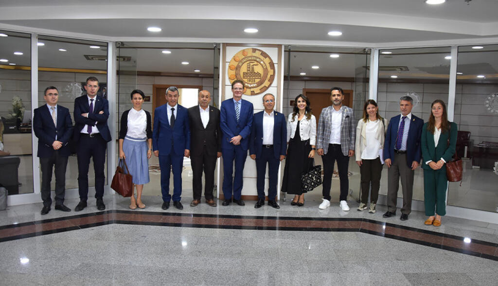 AB Büyükelçisi, Malatya ekonomisi hakkında bilgiler aldı