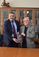 Başkan Sadıkoğlu: “CEM Vakfı şehrimiz için denge unsurudur”